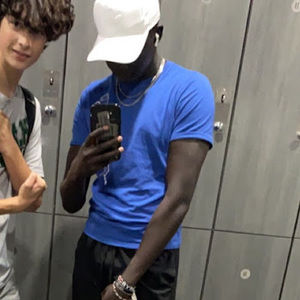 Meet your Posher, Deng